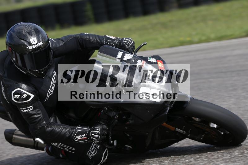 /53 16.09.2025 Track Day Domi Aegerter ADR/Gruppe rot/85
